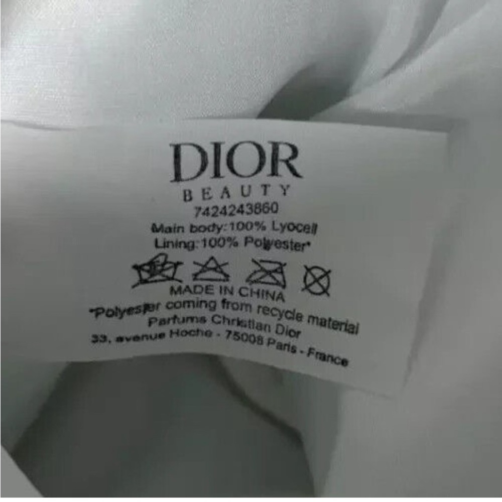 💋Dior NEW White Twill Drawstring Pouch Makeup Bucket Bag Logo - Picture 5 of 5